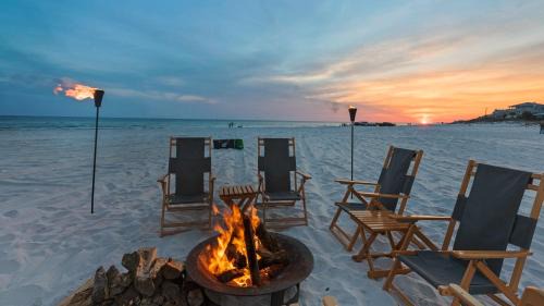 Seagrove Beach Casa | Beachwood Villas 12I