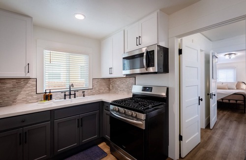Downtown Casa | Beachy Keen Cottage of Pismo Beach DOG FRIENDLY