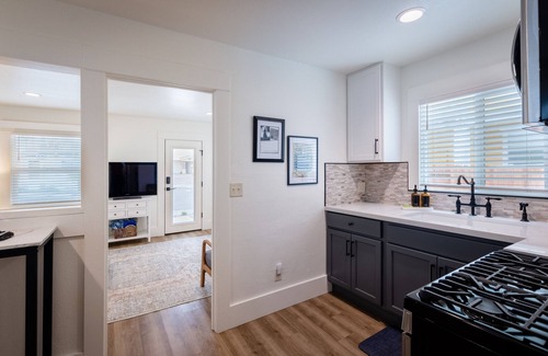 Downtown Casa | Beachy Keen Cottage of Pismo Beach DOG FRIENDLY
