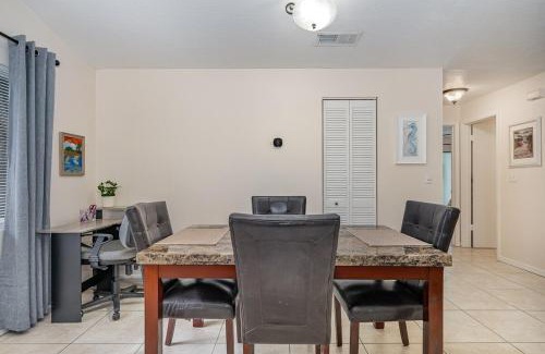Satellite Beach Casa | Beachy Retreat - Atlas Duplex