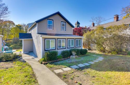 Beacon Apartamento | Beacon Apt with Patio and Grill Walk to Main St!