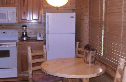 Blairsville Cabina | Bear Claw Cabin - ¡Aléjate de todo en las montañas del norte de Georgia!