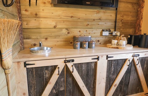 Limavady Cabaña | Bear Claw Lodge