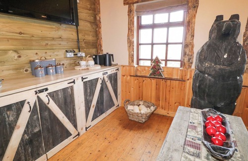 Limavady Cabaña | Bear Claw Lodge