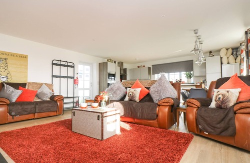 Truro Cabaña | CASA DE OSO, admite mascotas, con bañera de hidromasaje en Truro, Ref 1012424