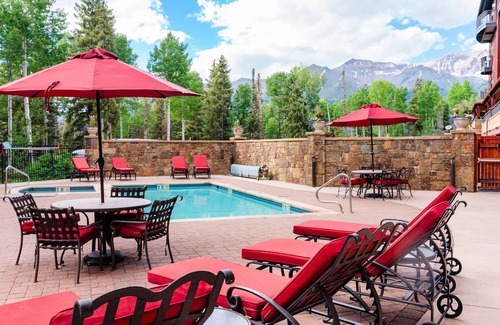 Mountain Village Condominio | Bear Creek Lodge 309ab 2 Bedroom Condo by Alpine Lodging Telluride