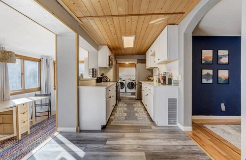 Skyway Casa | Bear Creek Retreat! Private BBQ AC Best Location