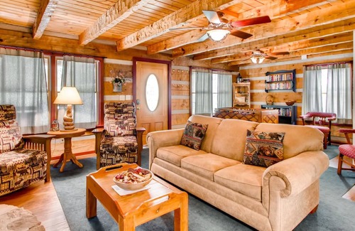 Wears Valley Cabina | Bear Hug Too 2 Bedroom Cabin by Redawning