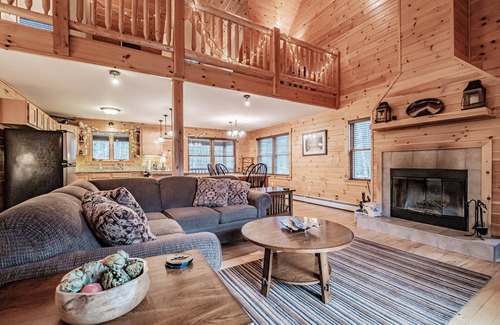 Sunday River Area Cabina | Bear River Cabin- close to State Park