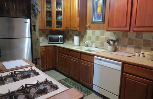 Sextonville Cabina | Bear Valley Outdoor Inn is a Driftless Area Haven