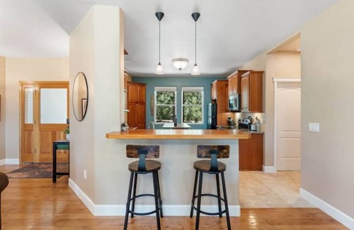 Mount Shasta Casa | Bearadise Lodge - Mount Shasta - Now with Air Conditioning!