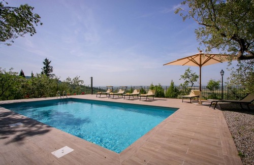 Montecchio Villa | Villa con 4 dormitorios, piscina privada y jardín. Excelente relación calidad-precio. Zona de castiglion