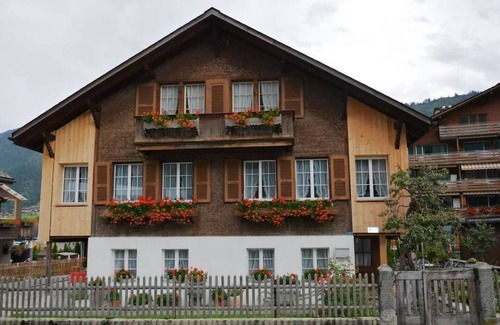 Zweisimmen Apartamento | Beatrice by Interhome