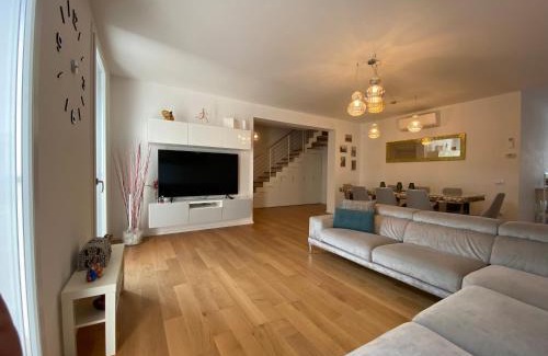 Ravenna Apartamento | Beatrice Luxury Home