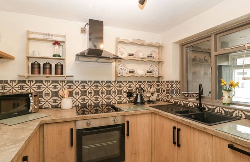 Cerne Abbas Cabaña | BEAU HIDEAWAY, family friendly, with a garden in Cerne Abbas