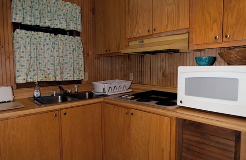 Morehead City Casa | Beaufort Harbour Suites East Lodge