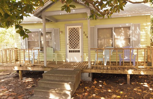 Morehead City Casa | Beaufort Harbour Suites East Lodge