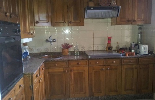 Villafranca del Bierzo Apartamento | Precioso apartamento con vistas a las montañas y piscina.