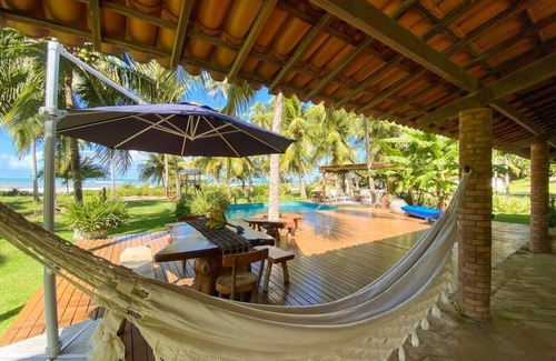 Passo de Camaragibe Casa | Beautiful Beachfront Mansion - ALA020
