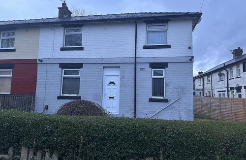 Bradford Casa | Beautiful 1-bed House in Bradford