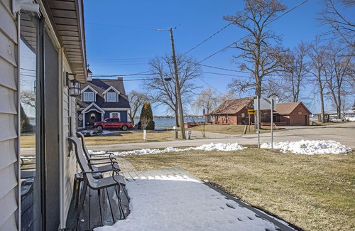 Coldwater Cabaña | Beautiful 2 bed cottage by Coldwater Lake!