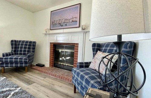 Oshkosh Apartamento | Beautiful 2 Bedroom 2 Bath Residence On The River