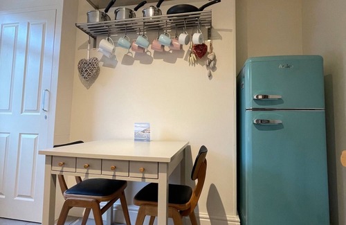 Conwy Apartamento | Beautiful 2 bedroom Deganwy apartment with estuary views