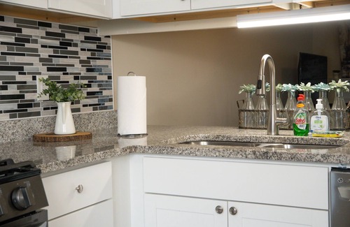 Marietta Casa | Beautiful 2 Bedroom Townhouse in Marietta
