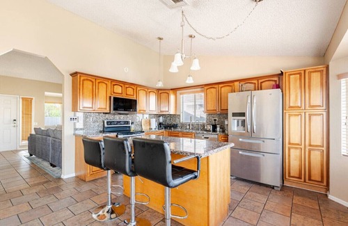 Deer Valley Casa | Beautiful 3 BDR Pool home