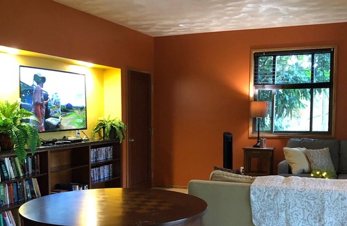 Punaluu Casa | Beautiful 3 Bed/3 bath Spacious Home Located in the country on the north shore