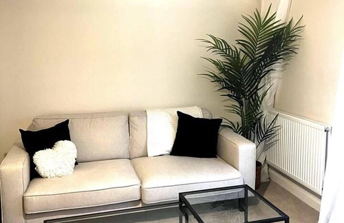 Bradford Casa | Beautiful 3-bed House in Bradford