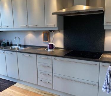 Merksem Apartamento | Beautiful 3 bedroom Apartment