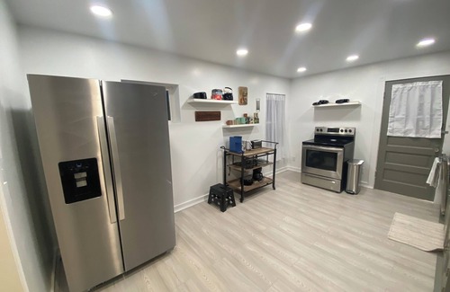 Menominee Casa | Beautiful 3-bedroom bayview townhome in downtown Menominee