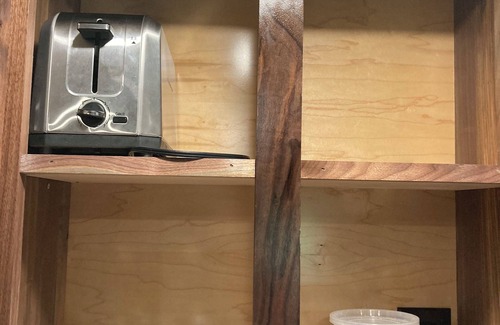 Portland Mills Casa | Beautiful 3 bedroom home/cabin recently remodeled!