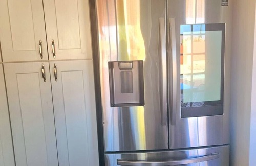Riverside Casa | Beautiful 3 Bedroom Pool House...