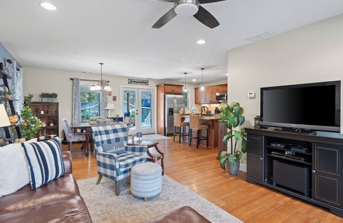 Smyrna Casa | Beautiful 3 bedroom ranch home in Smyrna near the Braves stadium