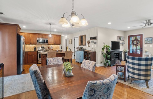 Smyrna Casa | Beautiful 3 bedroom ranch home in Smyrna near the Braves stadium