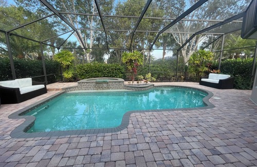 Estero Casa | Beautiful 3-bedroom house in a gated community in Estero. Pool, Spa, Fitness