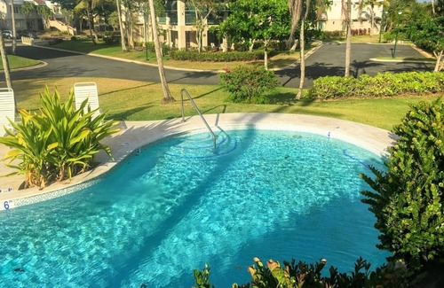 Vega Alta Villa | Hermosa villa de 3 dormitorios - Vistas al mar - Capacidad para 8 personas- piscinas / tenis
