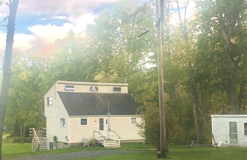 Jefferson Casa | Beautiful 3 level, 3br, 2 ba home on Damariscotta Lake.