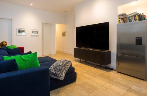 Subiaco Casa | Beautiful 3BR Home with Patio + BBQ in Subiaco