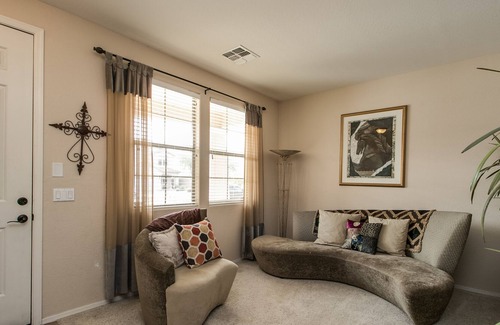 Eagle Bluff Casa | Beautiful 4-Bdrm w/Breathtaking Views!