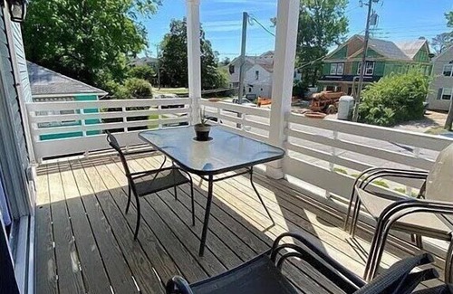 Northeast Virginia Beach Casa | Beautiful 4-bedroom home in tranquil Virginia Beach