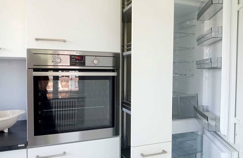 Uster District Apartamento | Beautiful 5-room apartment with 6 beds - only 15 minutes from Zurich & free parking