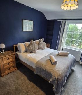 Wisbech Apartamento | Beautiful 5BR Georgian house