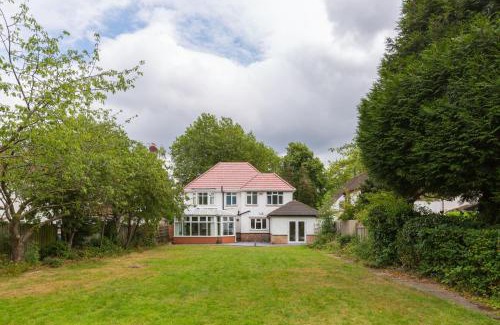 Birmingham Apartamento | Beautiful 6 bedroom house for 17 guests next to Edgbaston Stadium