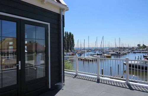 Uitdam Apartamento | Precioso apartamento para 8 personas con WIFI, piscina, TV y terraza