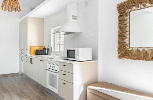 Sao Martinho Villa | Hermoso apartamento en villa para 4 personas con piscina, A/C, WIFI, TV y terraza