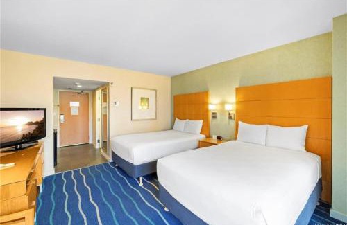 Ala Moana Casa | Beautiful Ala Moana Condo Hotel 1212