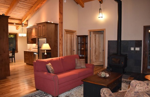 Cooper Landing Casa | Hermosa casa de vacaciones en Alaska en Kenai Riverfront (Lynx Cottage)